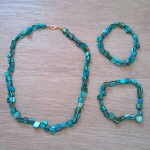 Pearlescent Turquoise Beaded Necklace & Bracelet Set
